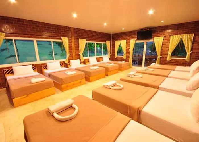 Resort Theerama 3*