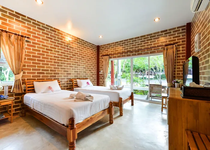 Resort Theerama 3*