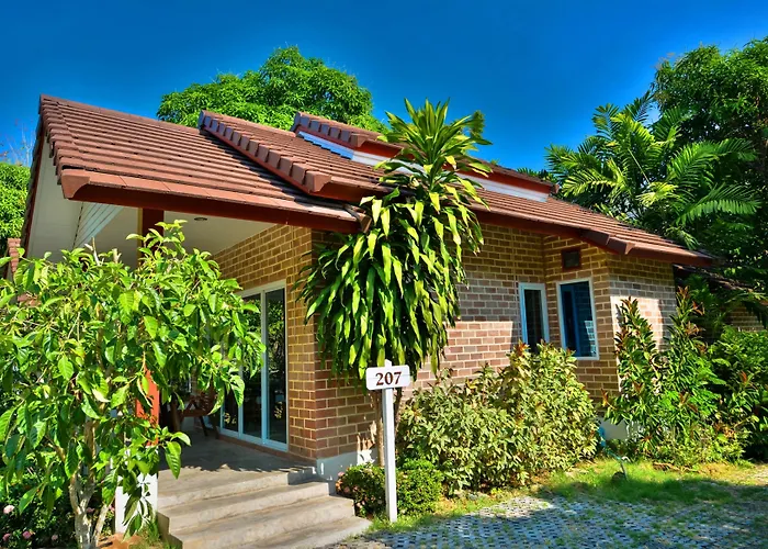 Theerama Resort Suan Phueng