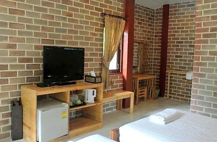 Theerama Resort Suan Phueng