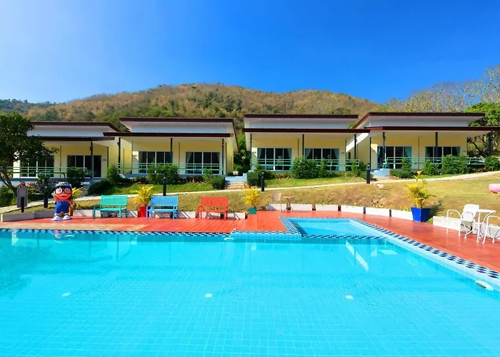 Resort Theerama 3*