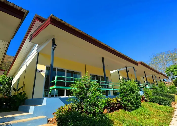 Theerama Resort 3*